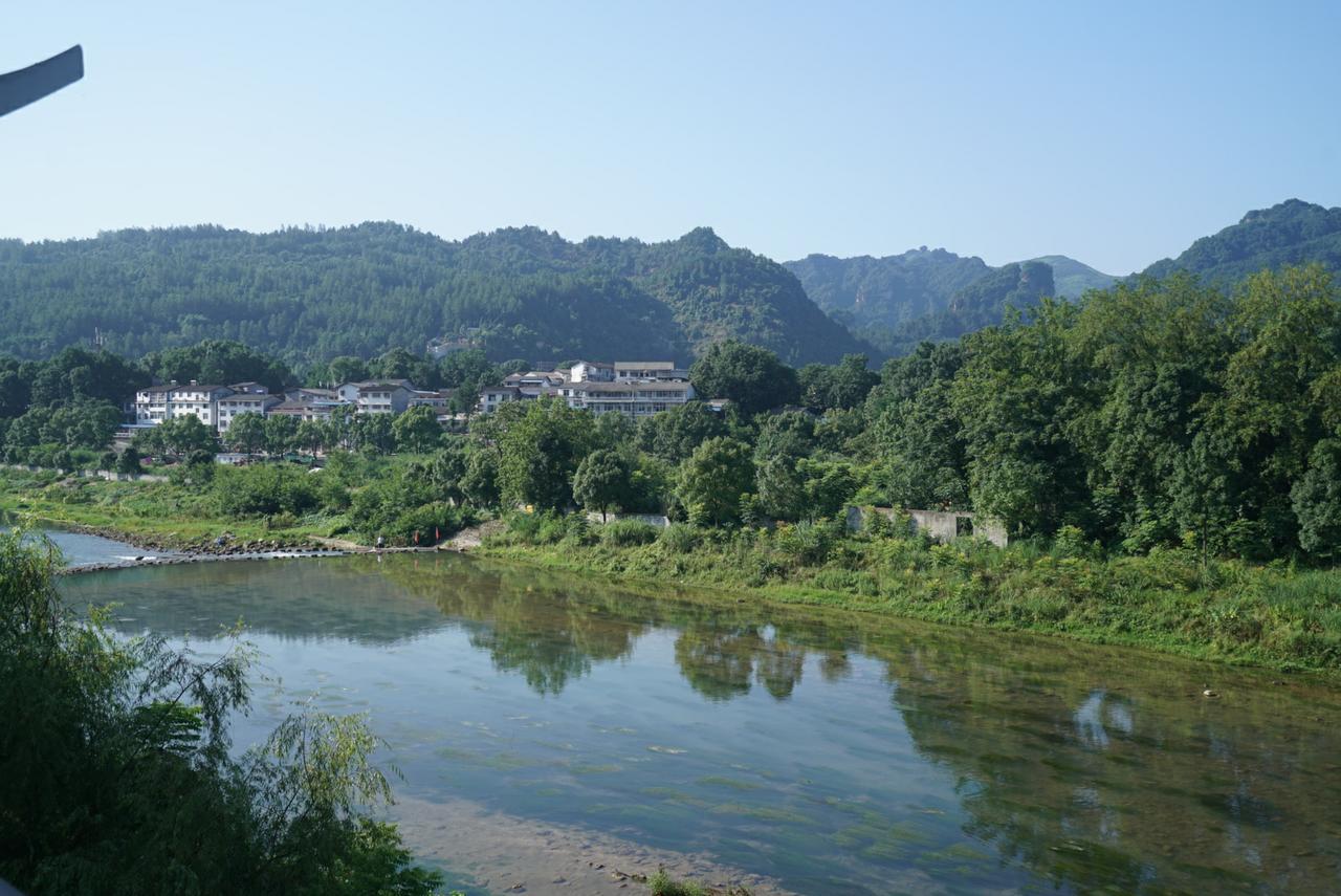 Zhangjiajie Zhuangzhu Boutique Hotel Exterior photo